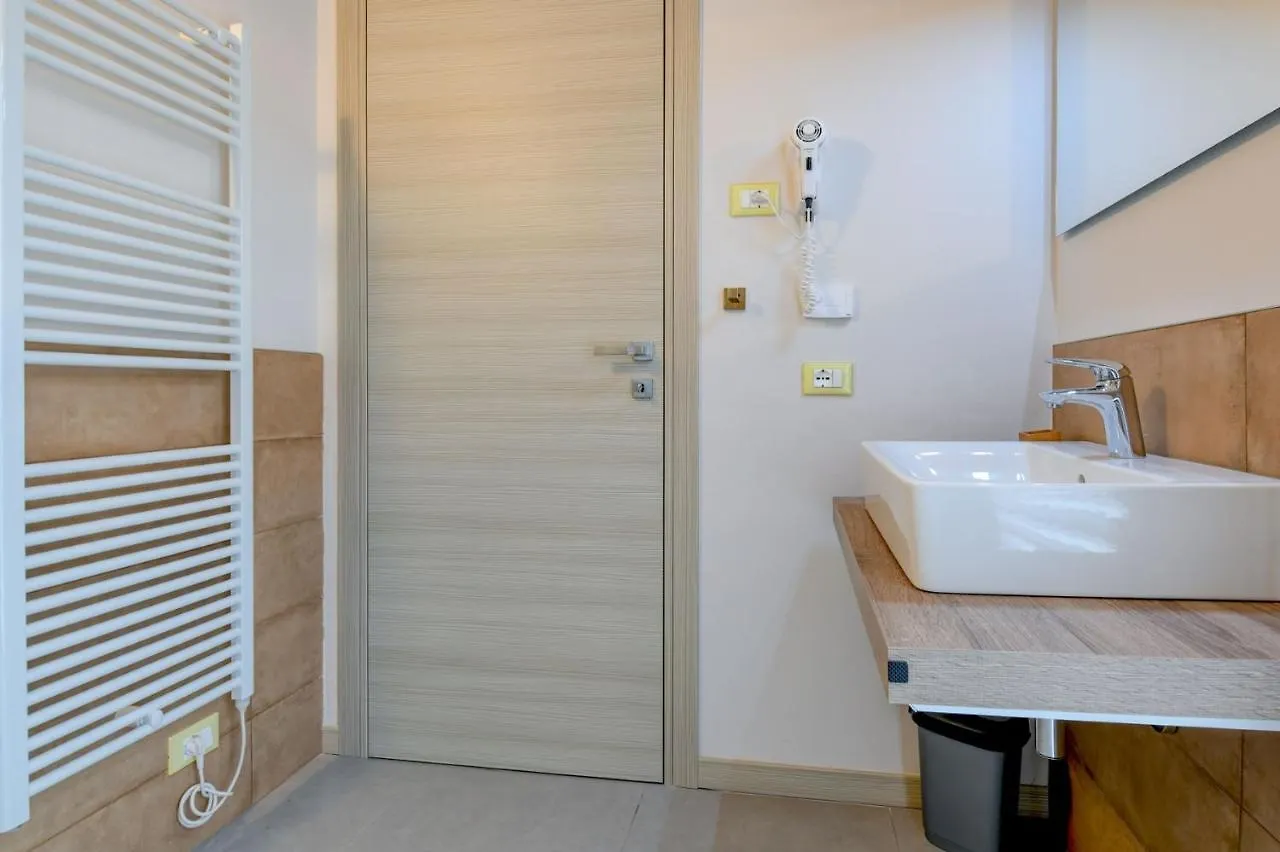 Gardaliva 4 Apartman Manerba del Garda