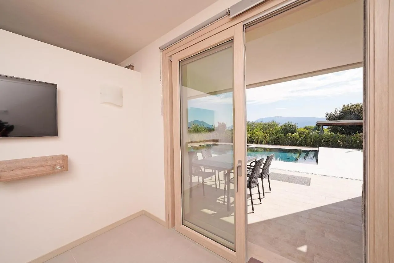Gardaliva 4 Daire Manerba del Garda