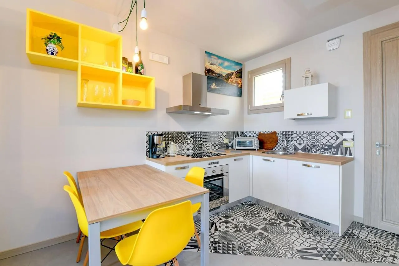 Gardaliva 4 Daire Manerba del Garda İtalya